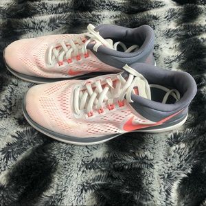 Womens NIKE sneakers